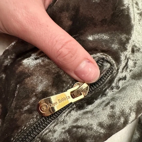 Cape Robbin green crushed velvet thigh high boots - Picture 3 of 6